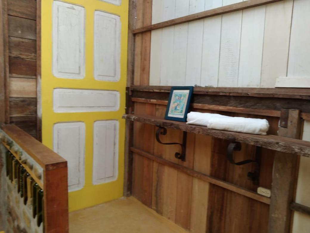 Tarragona Hostal Santa Rosa de Cabal Eksteriør bilde