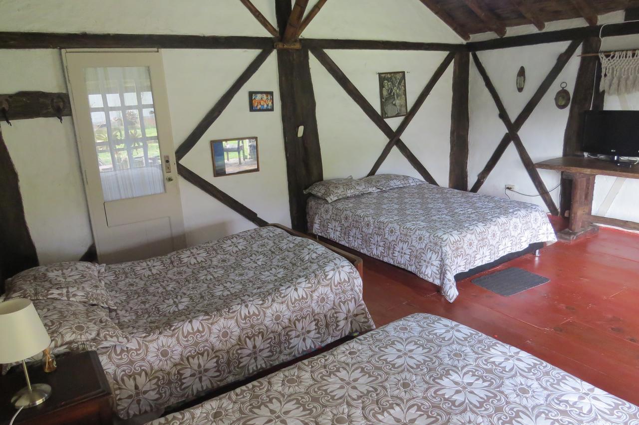 Tarragona Hostal Santa Rosa de Cabal Eksteriør bilde